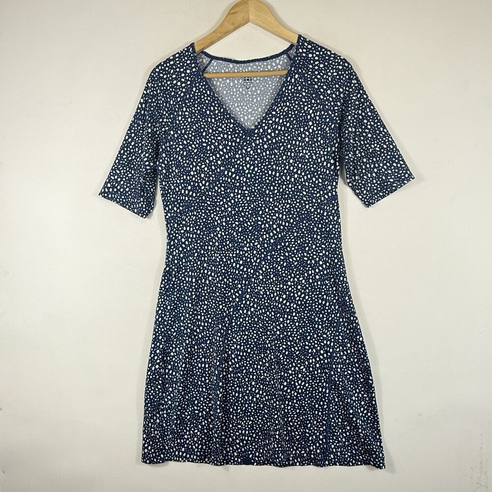 Title Nine Buttah Dress Womens Medium Navy Blue White Dot Travel Casual Pocket‎